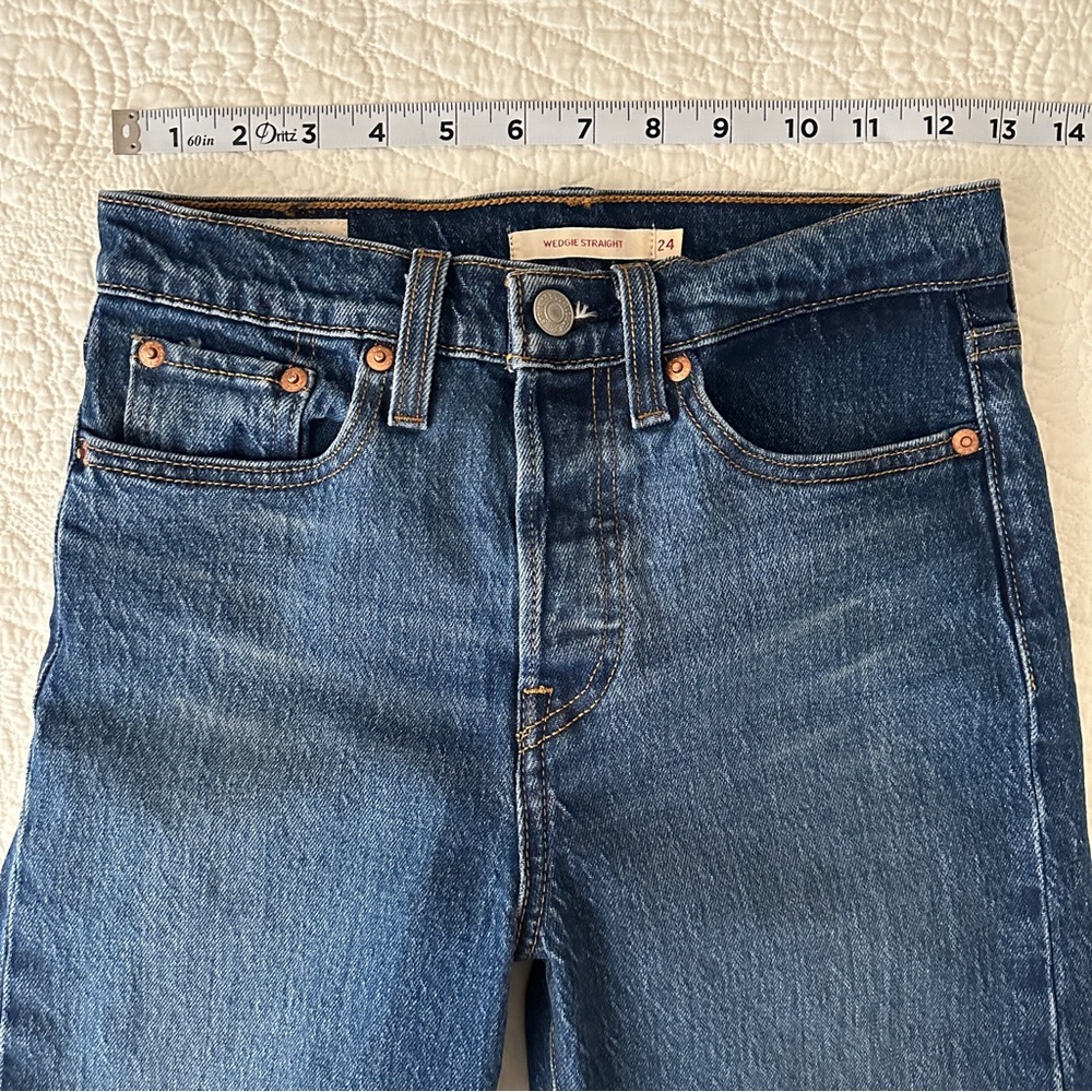 Levi’s Premium Denim Women’s Wedgie Straight Fit Jeans  25” Button Fly - Picture 9 of 15